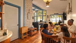 Granny's Cabin - Image 5